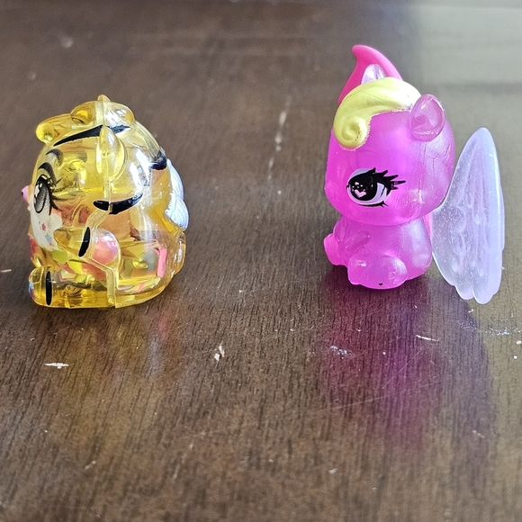 Hatchimals Colleggtibles Set Of 2 Loose Figures Tigrette & Wilder Wings - Picture 4 of 5